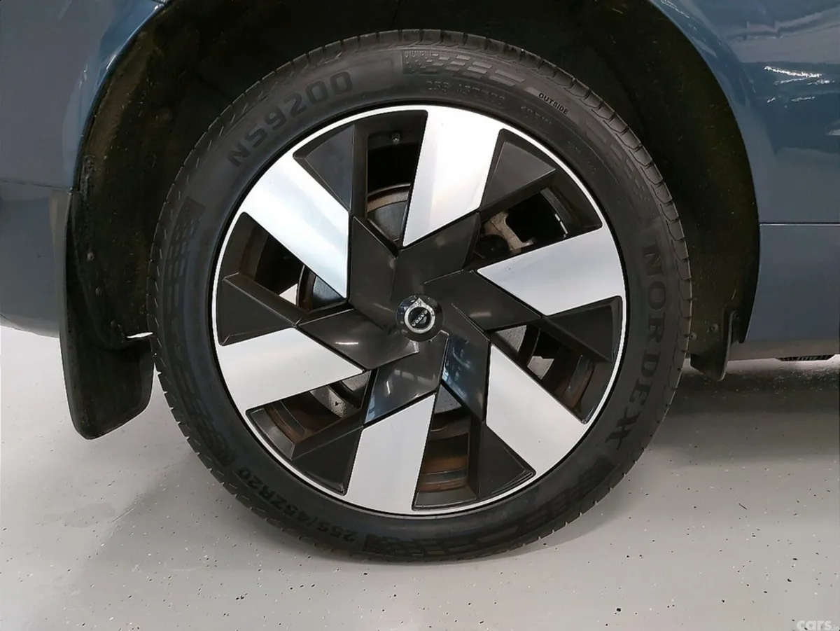 Volvo XC60 SUV, Petrol Plug-in Hybrid, 2023, Blue
