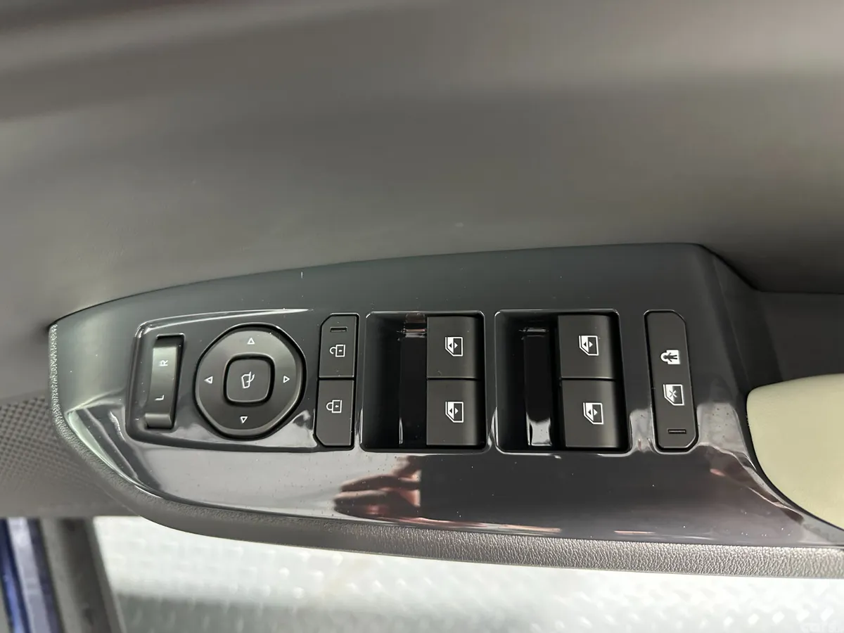 Kia EV5 SUV, Electric, 2027, Blue