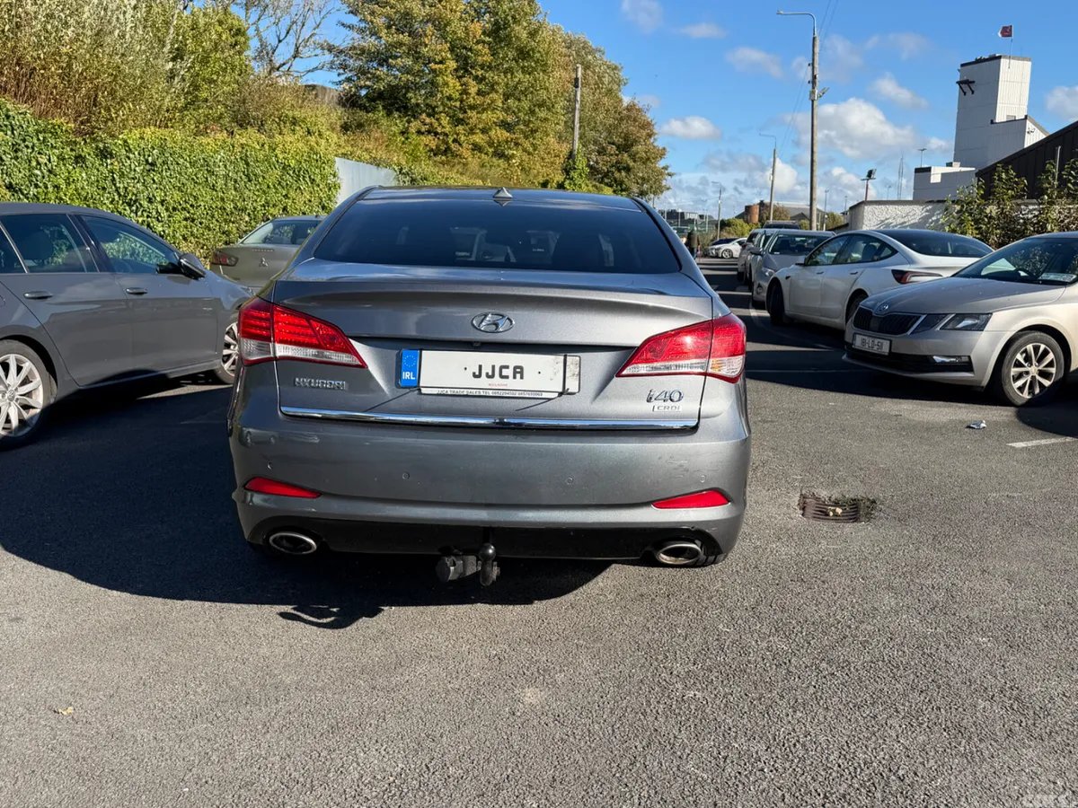Hyundai i40 Saloon, Diesel, 2014, Silver
