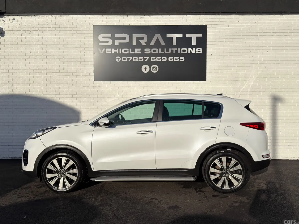 Kia Sportage SUV, Diesel, 2017, White