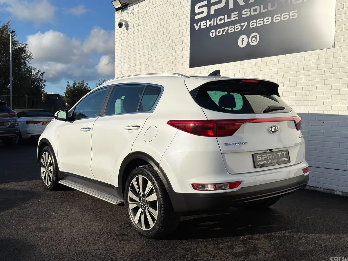 Kia Sportage SUV, Diesel, 2017, White