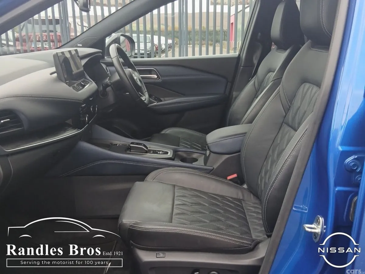 Nissan Qashqai MPV, Petrol, 2024, Blue