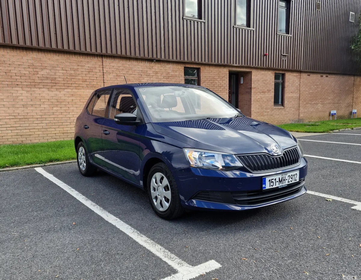 Skoda Fabia Hatchback, Petrol, 2015, Blue