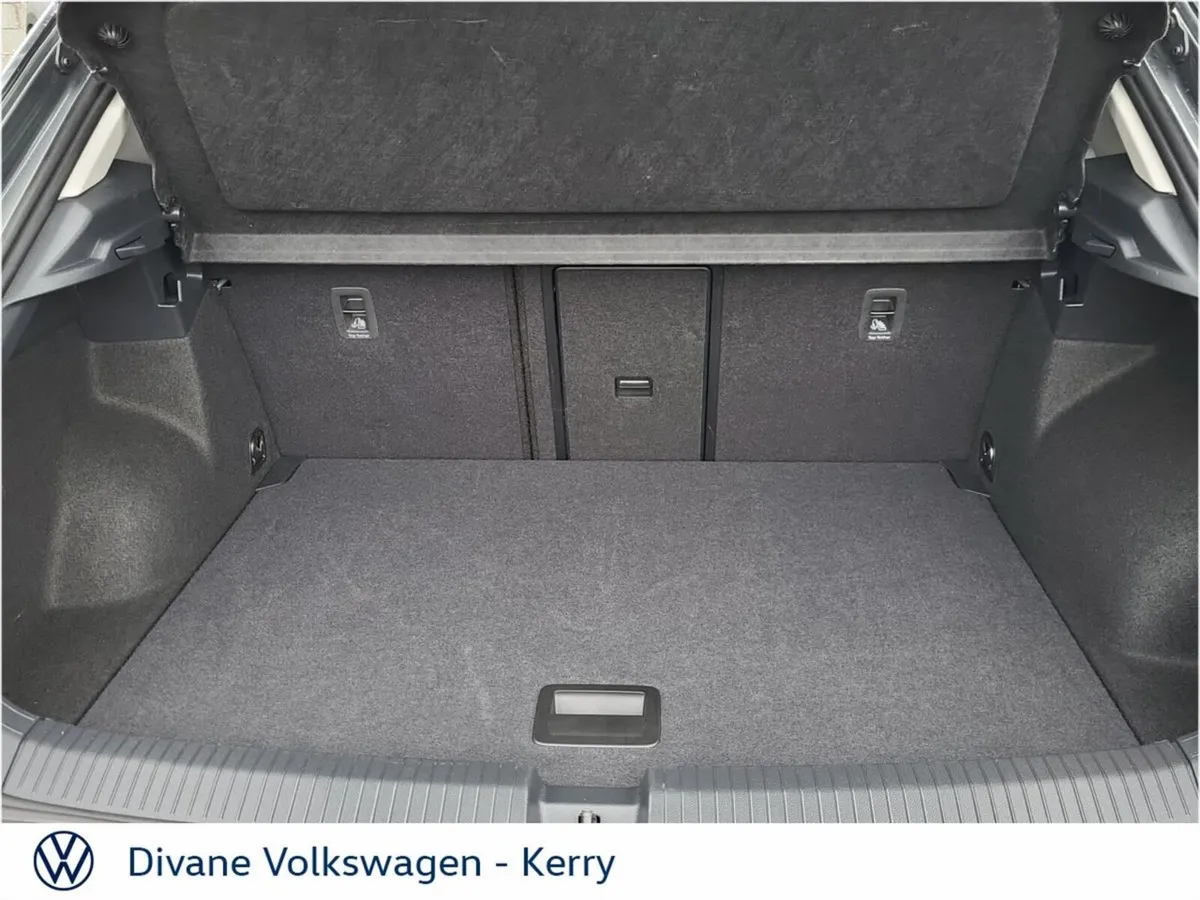 Volkswagen T-Roc SUV, Petrol, 2026, Grey