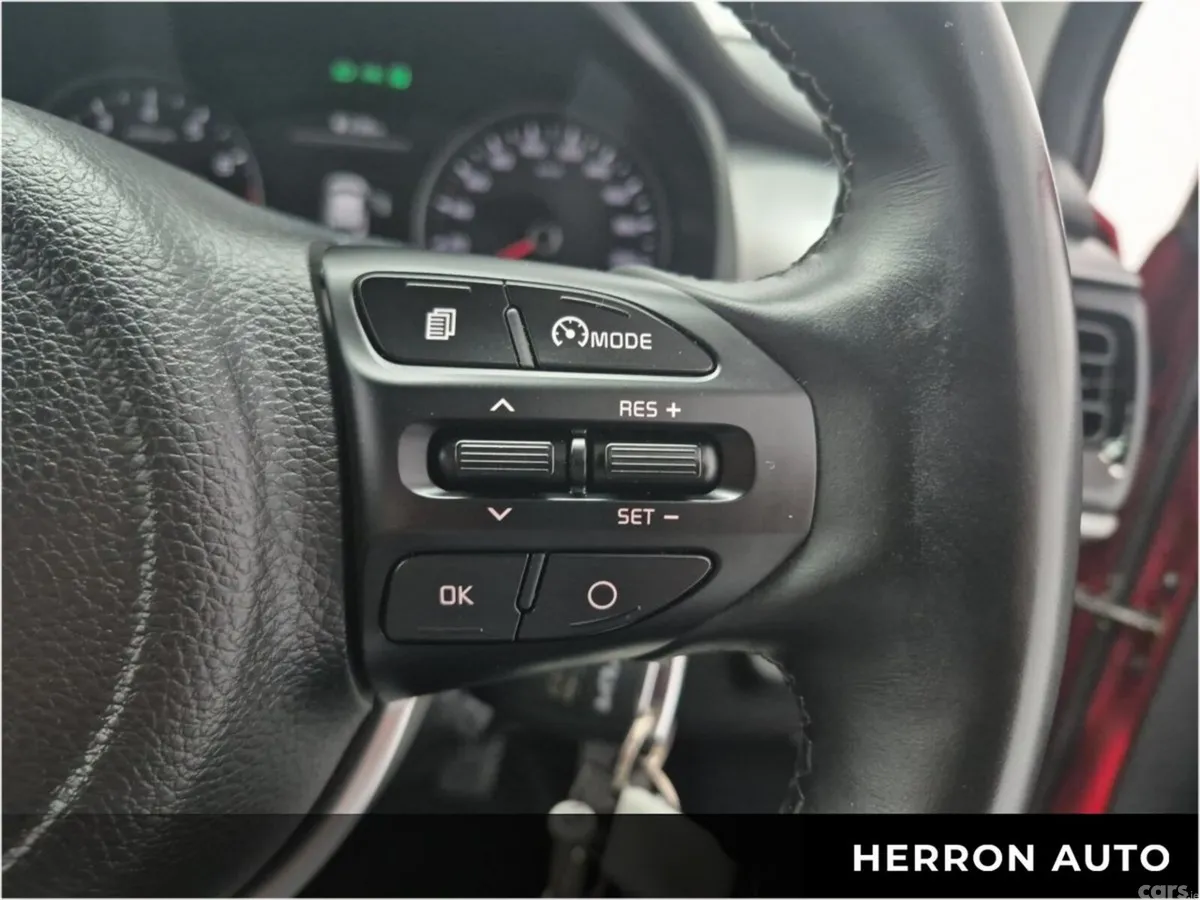 Kia Stonic SUV, Petrol, 2024, Red