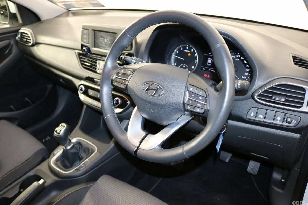 Hyundai i30 Estate, Petrol, 2019, White