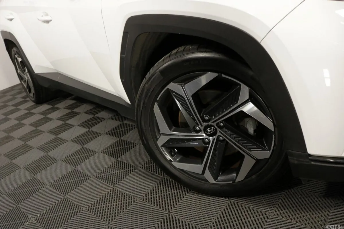 Hyundai Tucson SUV, Petrol Hybrid, 2022, White
