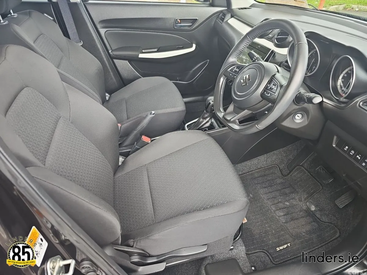 Suzuki Swift Hatchback, Petrol, 2023, Black