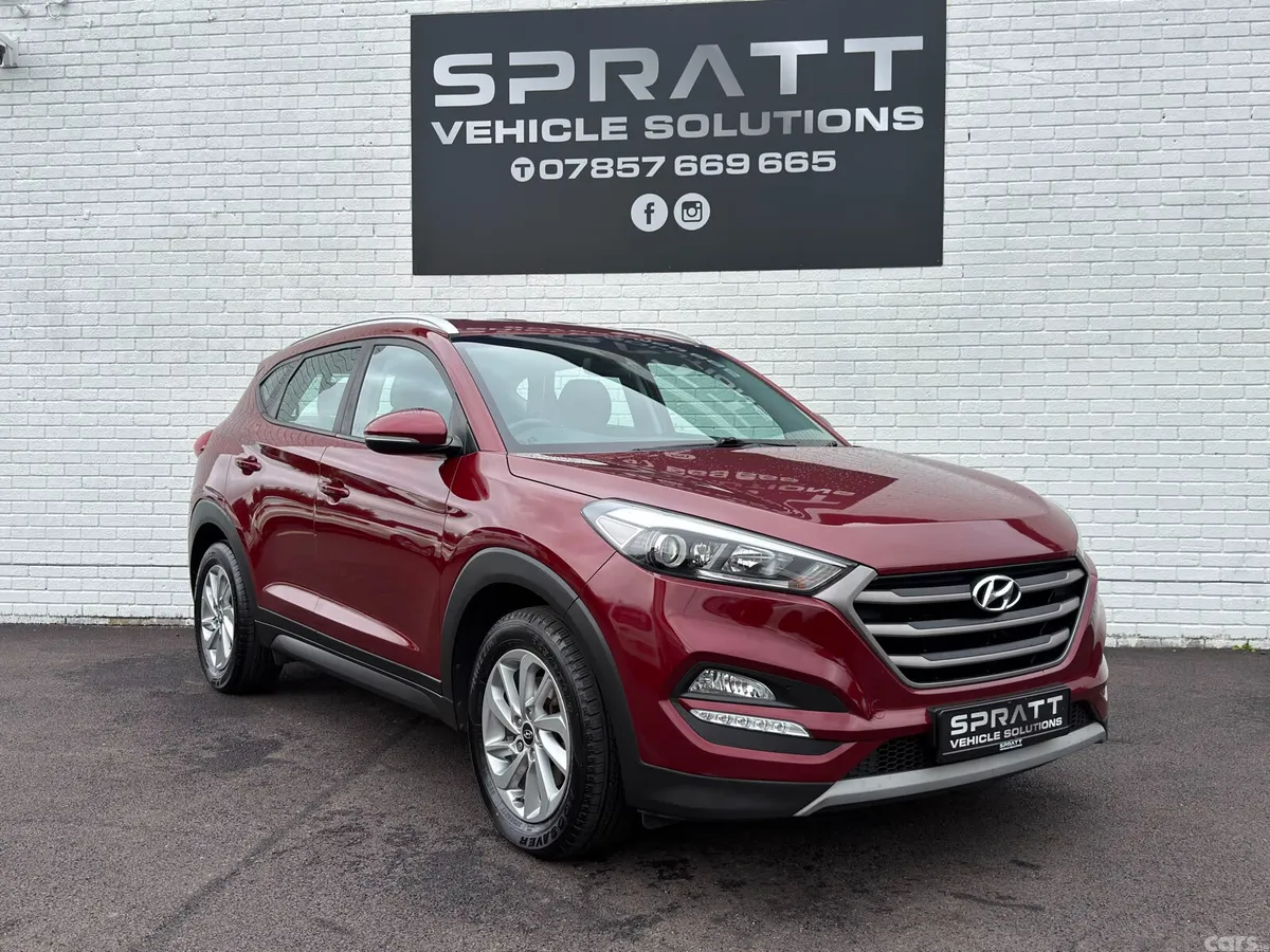 Hyundai Tucson SUV, Diesel, 2016, Red