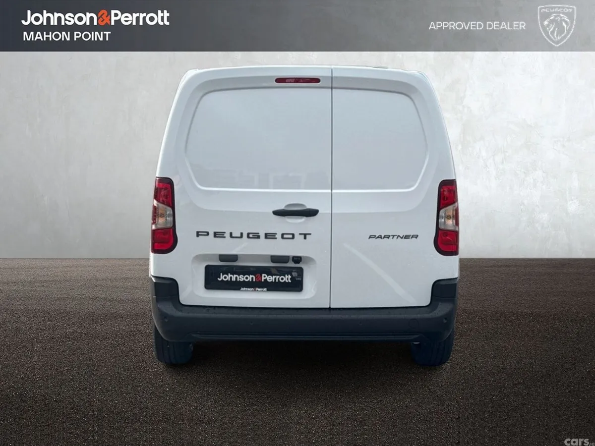 Peugeot Partner MPV, Diesel, 2026, White