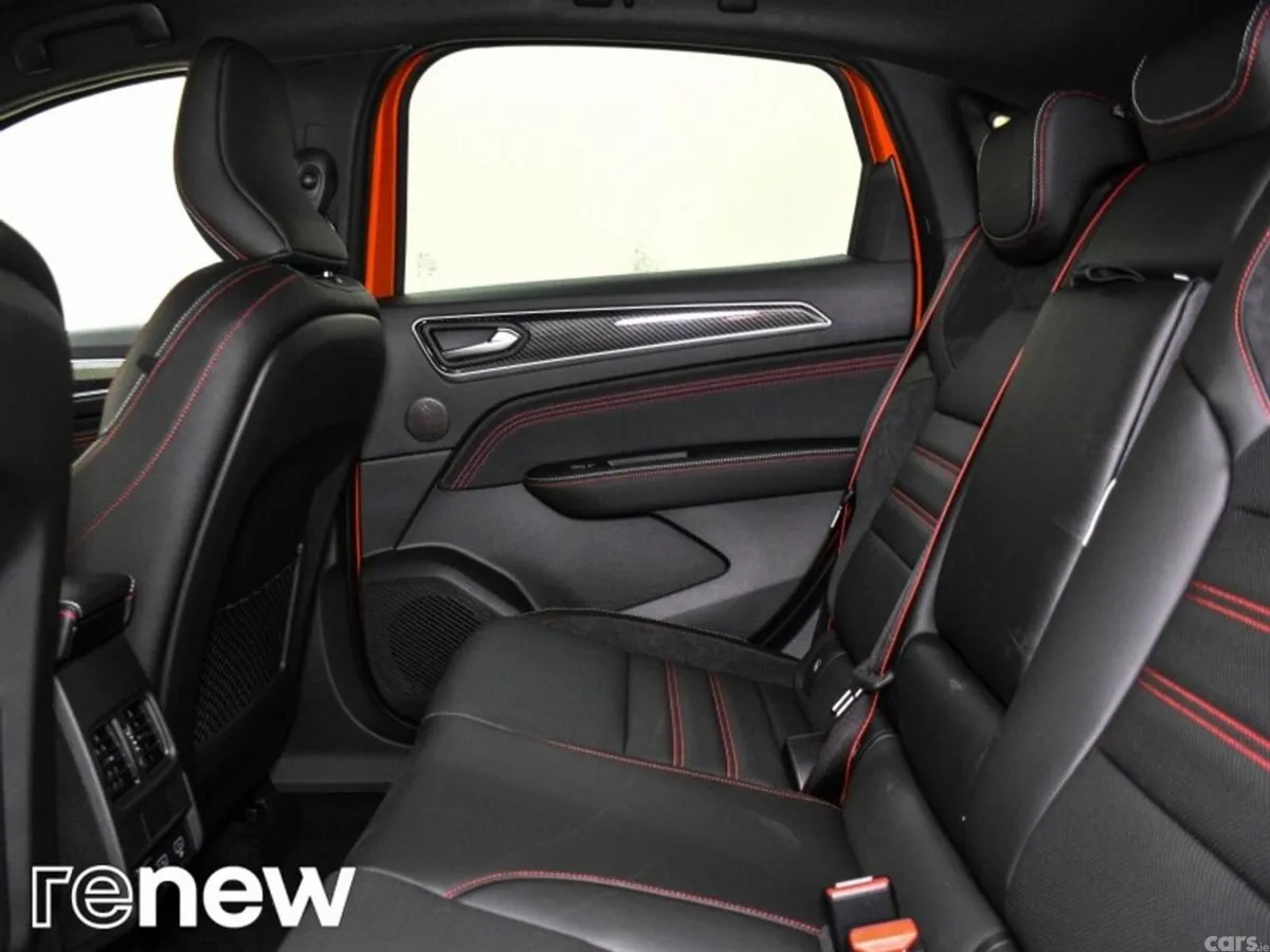 Renault Arkana Hatchback, Petrol, 2022, Orange