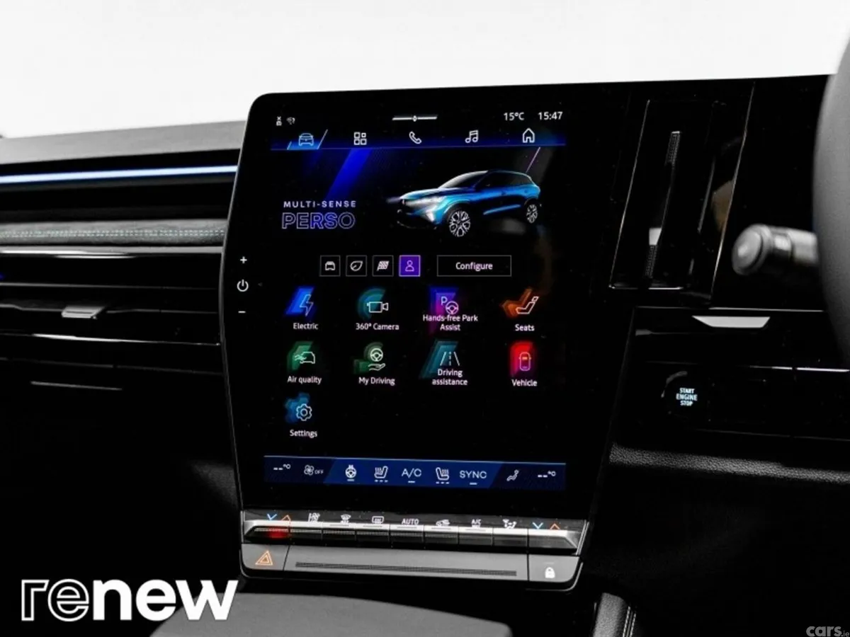 Renault Austral SUV, Petrol Hybrid, 2025, Blue
