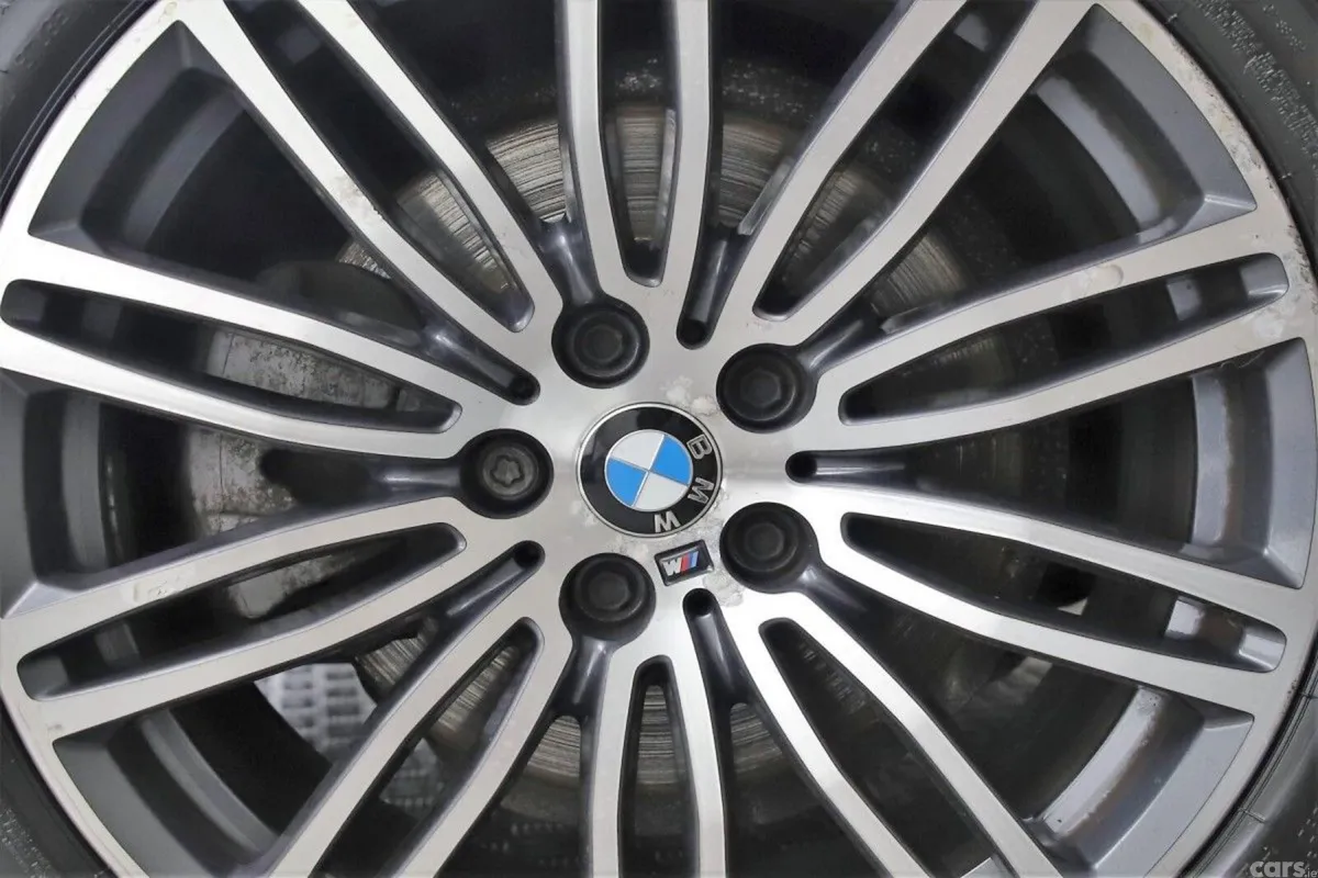 BMW 5-Series Saloon, Diesel, 2020, Blue