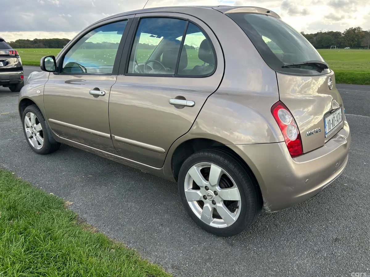 Nissan Micra Hatchback, Petrol, 2010, Gold
