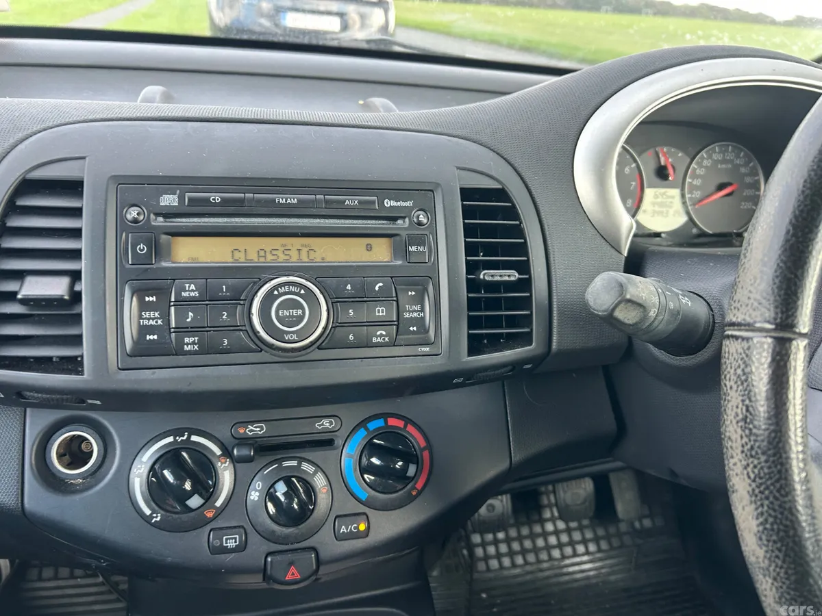 Nissan Micra Hatchback, Petrol, 2010, Gold