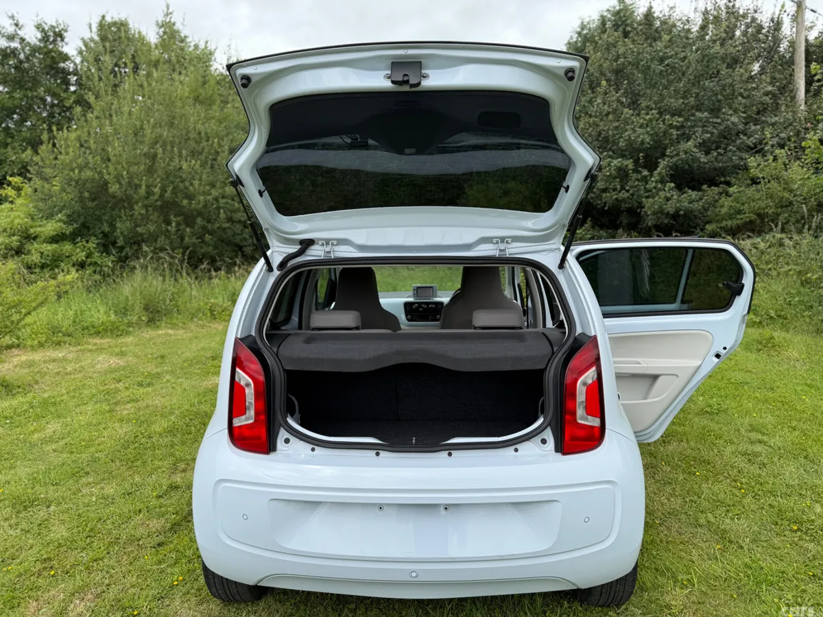 Volkswagen up! Hatchback, Petrol, 2013, Blue
