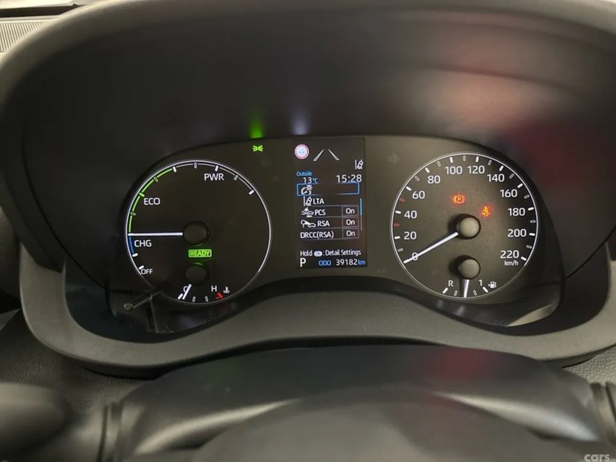 Toyota Yaris Hatchback, Petrol Hybrid, 2021, Silver
