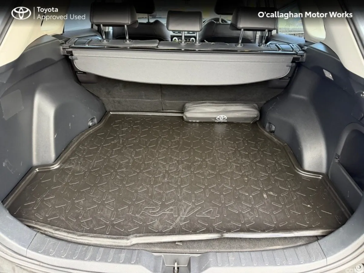 Toyota RAV4 SUV, Petrol Hybrid, 2019, Silver