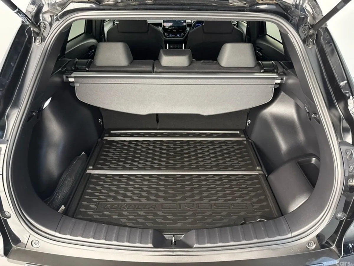 Toyota Corolla Cross SUV, Petrol Hybrid, 2023, Black