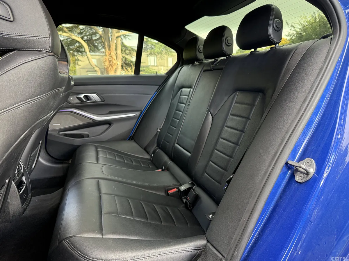 BMW 3-Series Saloon, Petrol Plug-in Hybrid, 2021, Blue