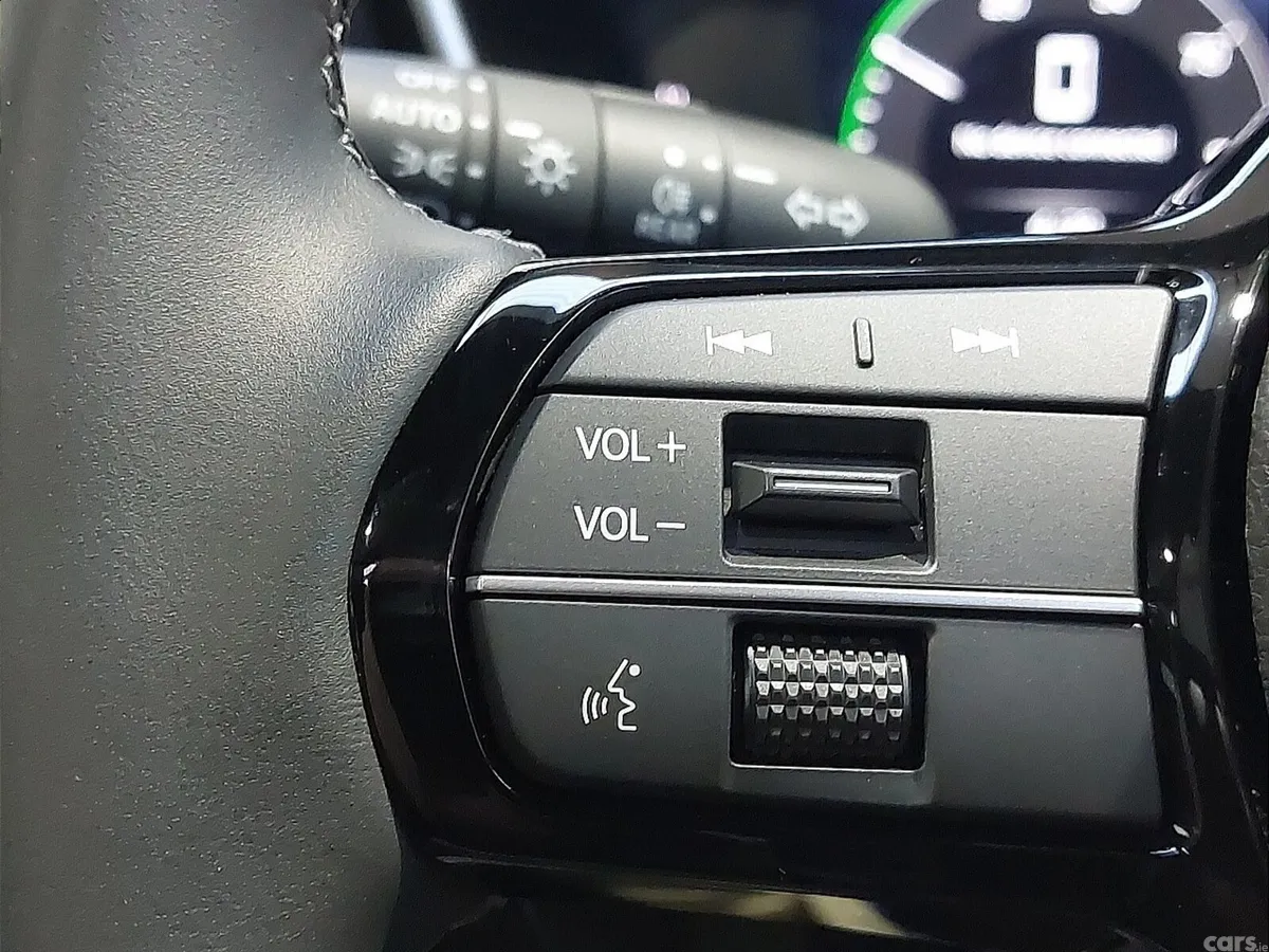 Honda CR-V Estate, Petrol Hybrid, 2025, Red