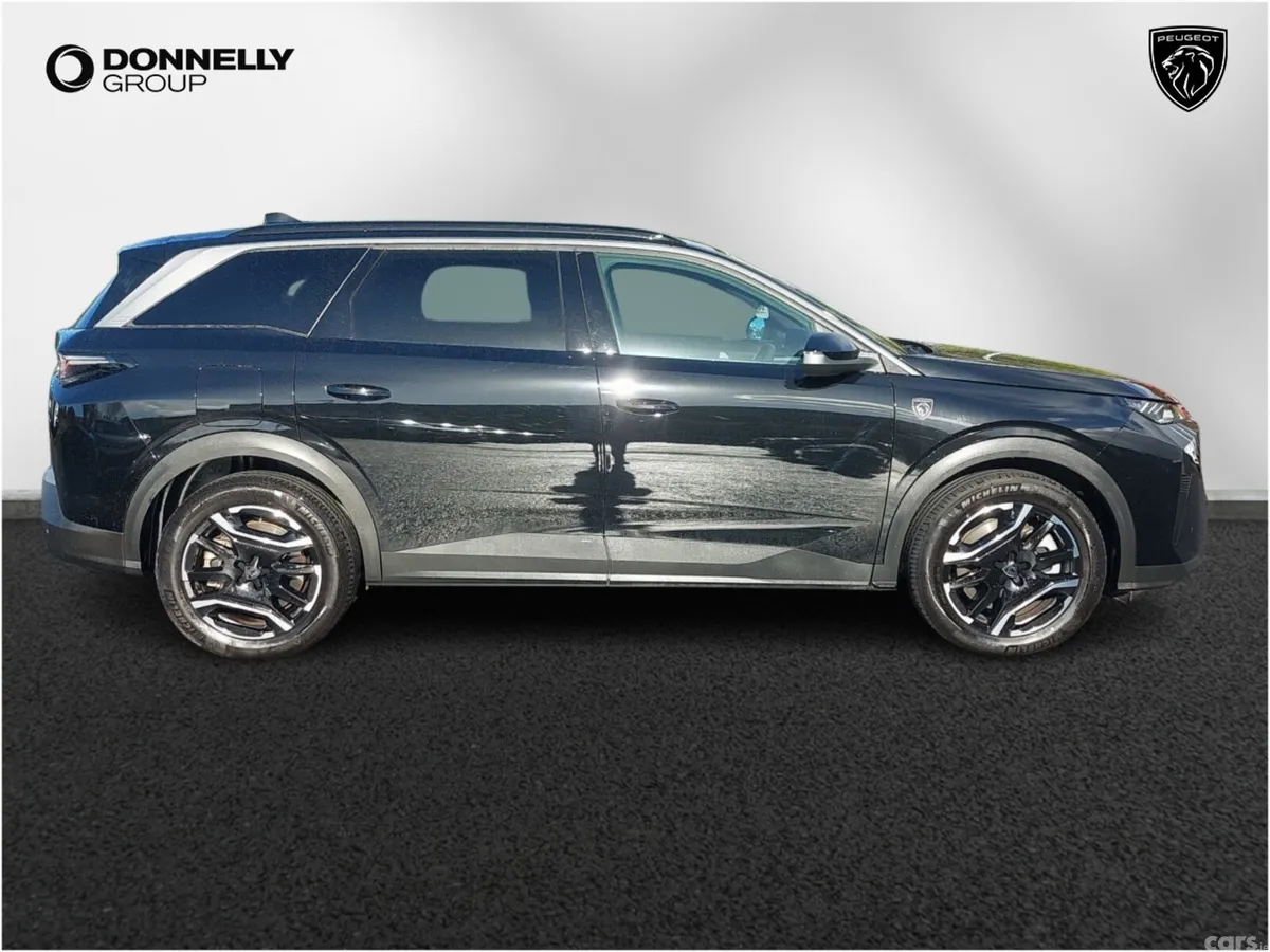 Peugeot 5008 SUV, Petrol Hybrid, 2026, Black