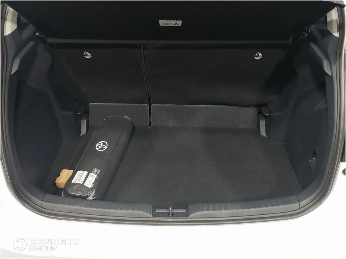 Toyota Yaris Hatchback, Petrol Hybrid, 2026, White