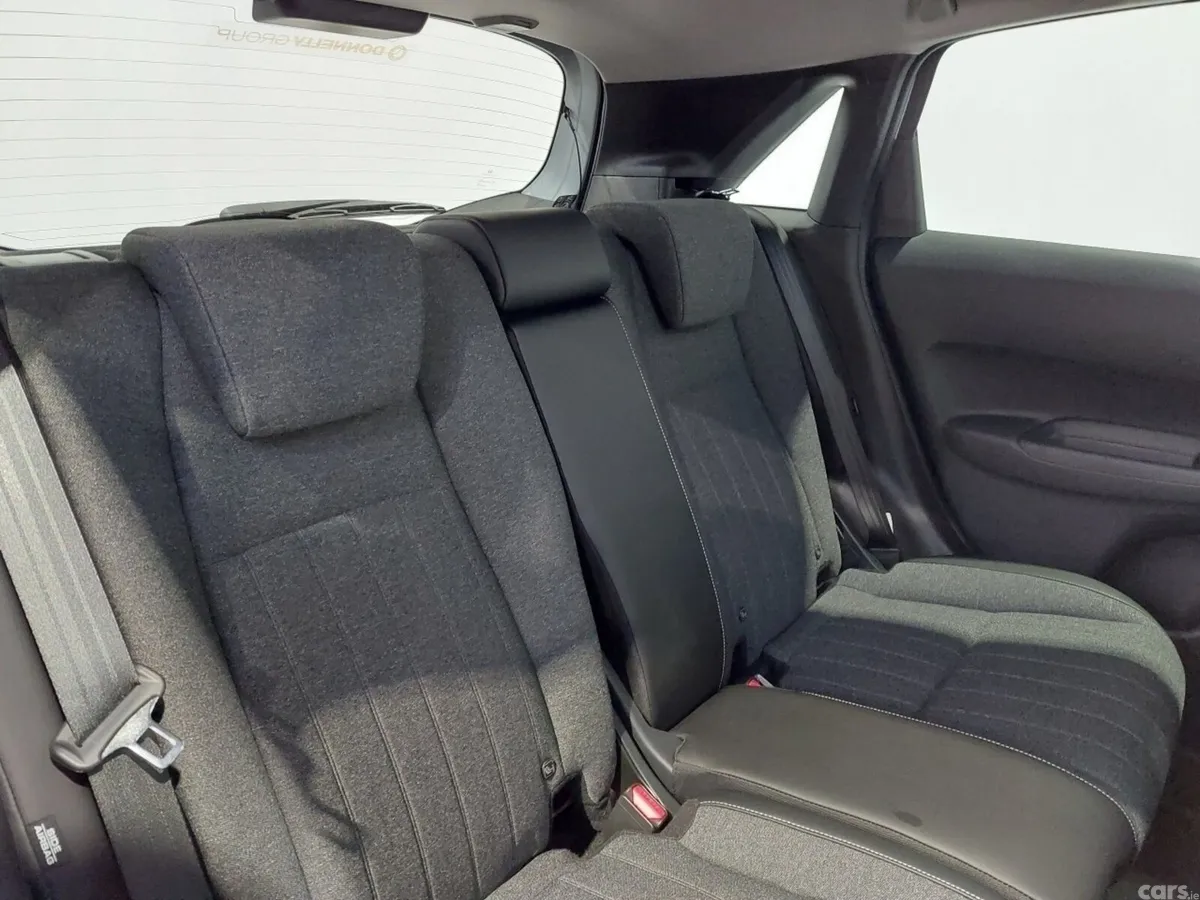 Honda Jazz Hatchback, Petrol Hybrid, 2025, Blue