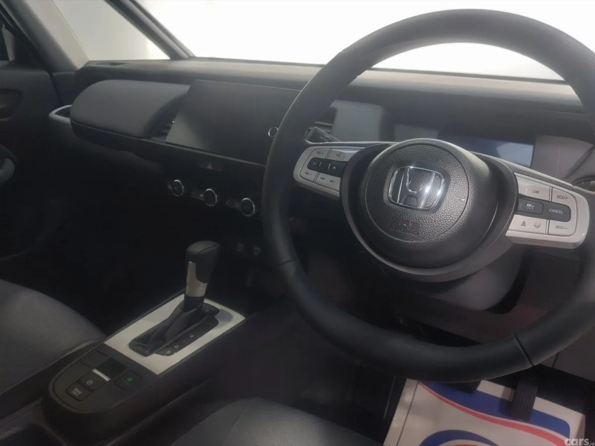 Honda Jazz Hatchback, Petrol Hybrid, 2025, Blue