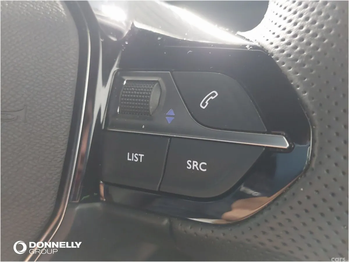 Peugeot 2008 Estate, Electric, 2026, White