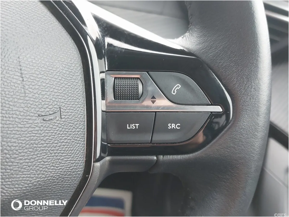 Peugeot 2008 Estate, Diesel, 2021, White