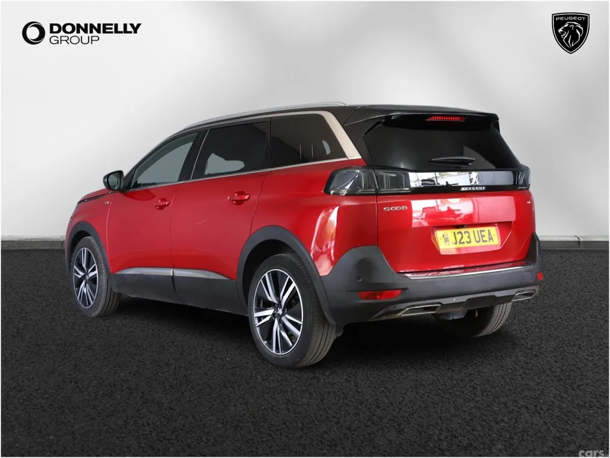 Peugeot 5008 Estate, Petrol, 2023, Red