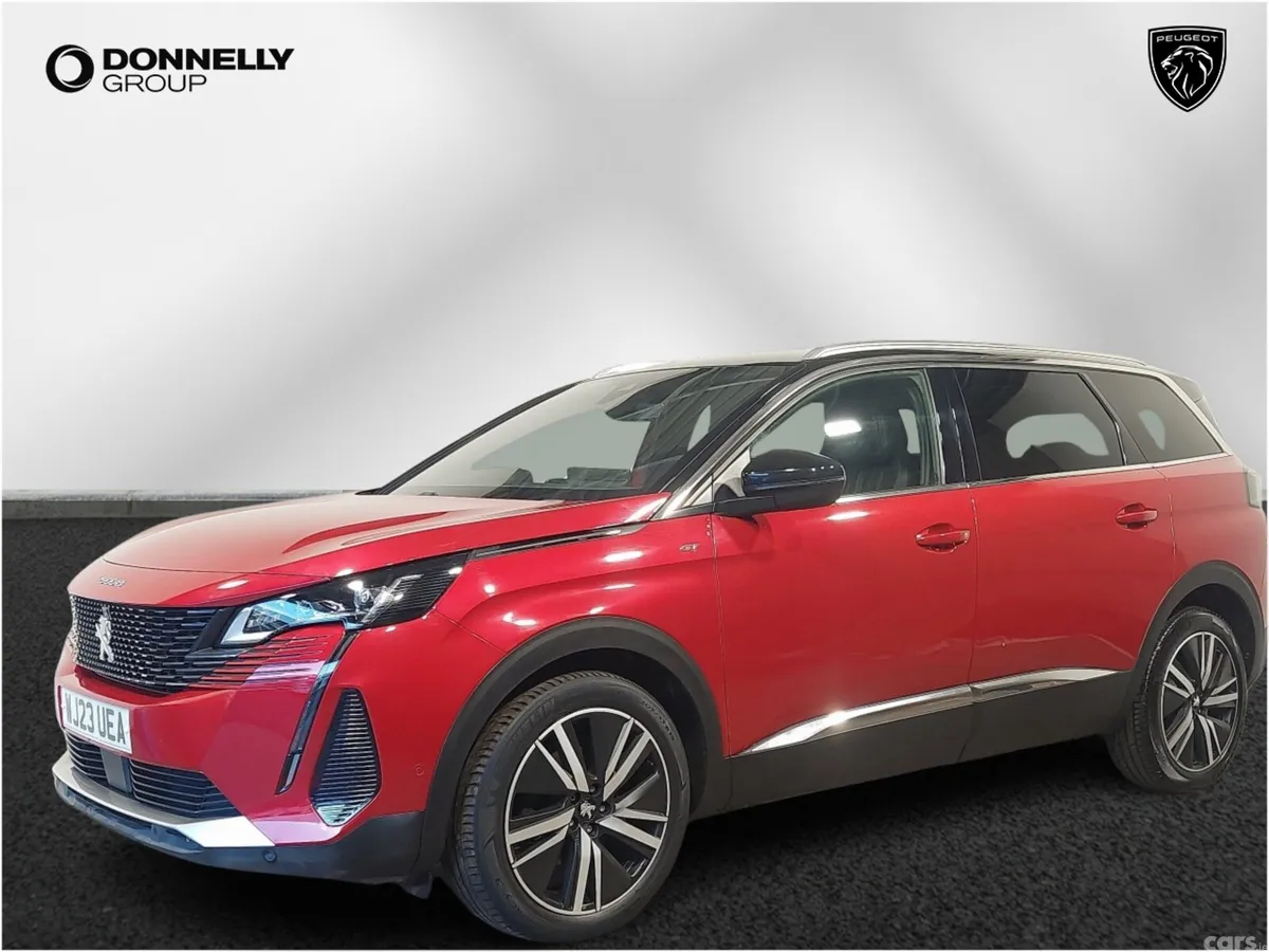 Peugeot 5008 Estate, Petrol, 2023, Red