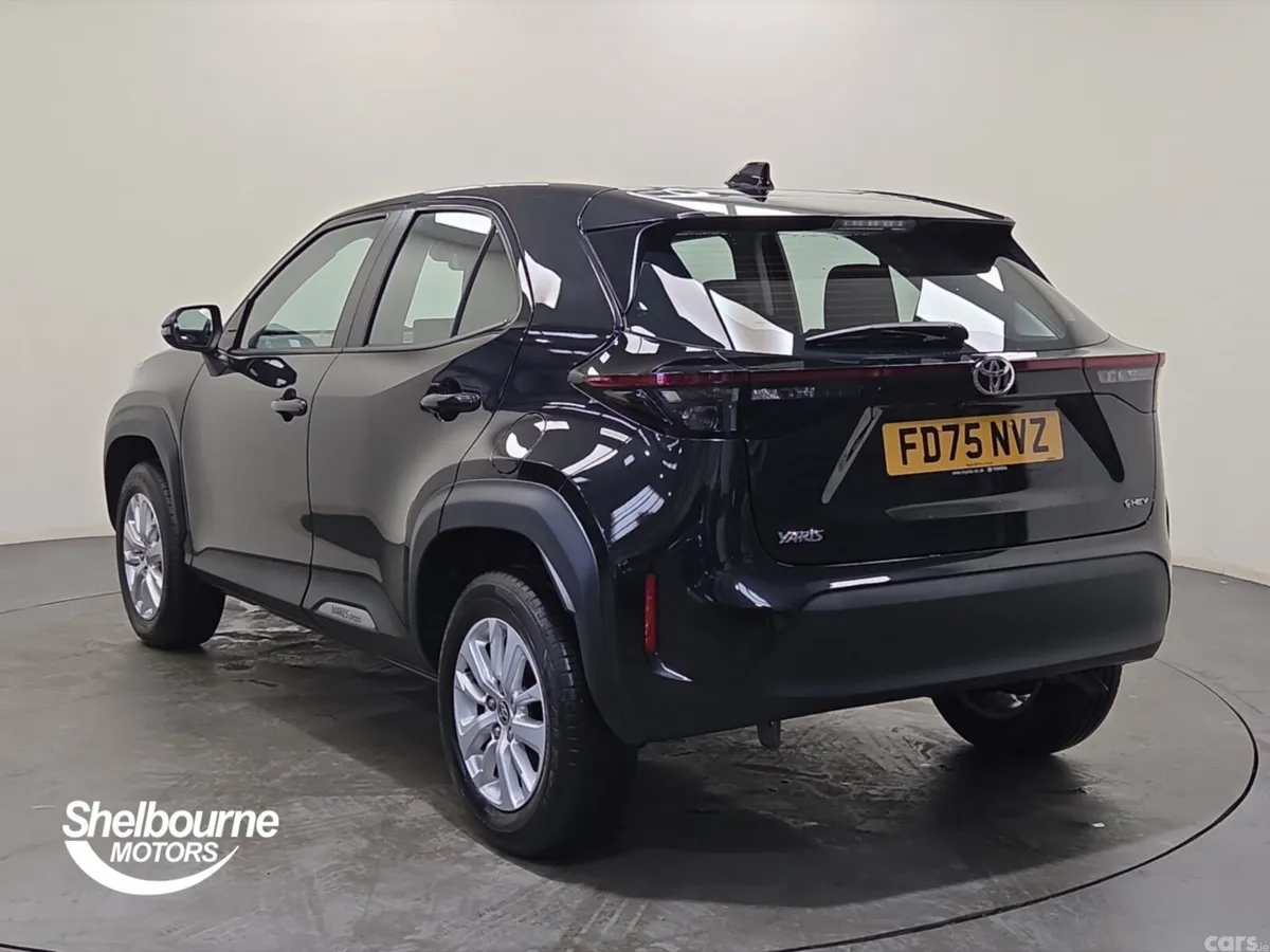Toyota Yaris Cross Estate, Petrol Hybrid, 2026, Black