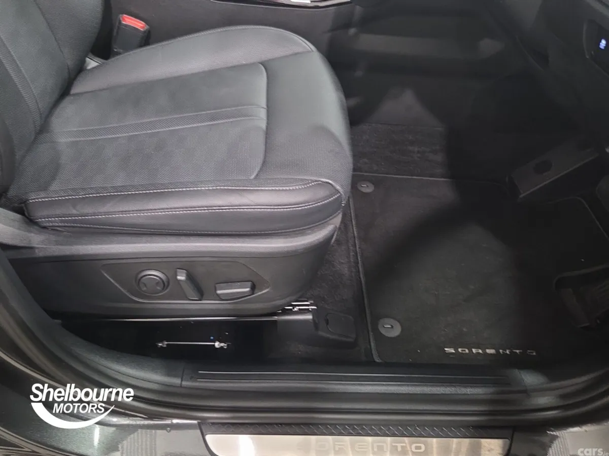 Kia Sorento SUV, Diesel, 2025, Grey
