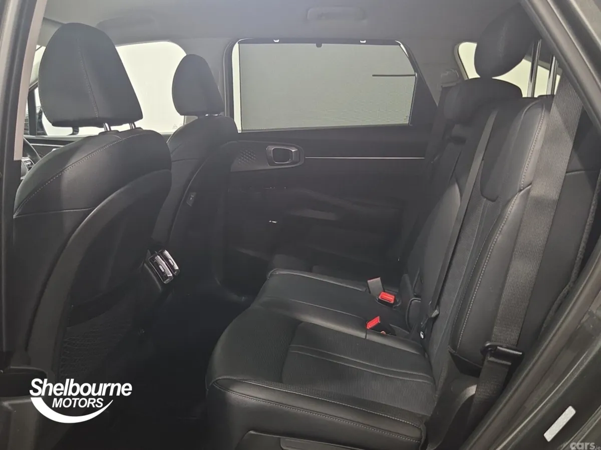 Kia Sorento SUV, Diesel, 2025, Grey