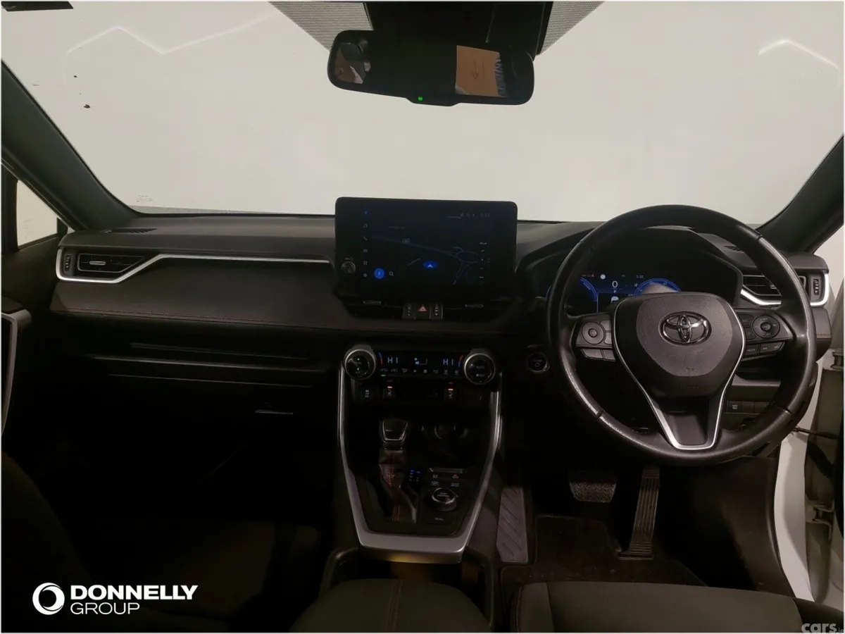 Toyota RAV4 SUV, Petrol Hybrid, 2023, White