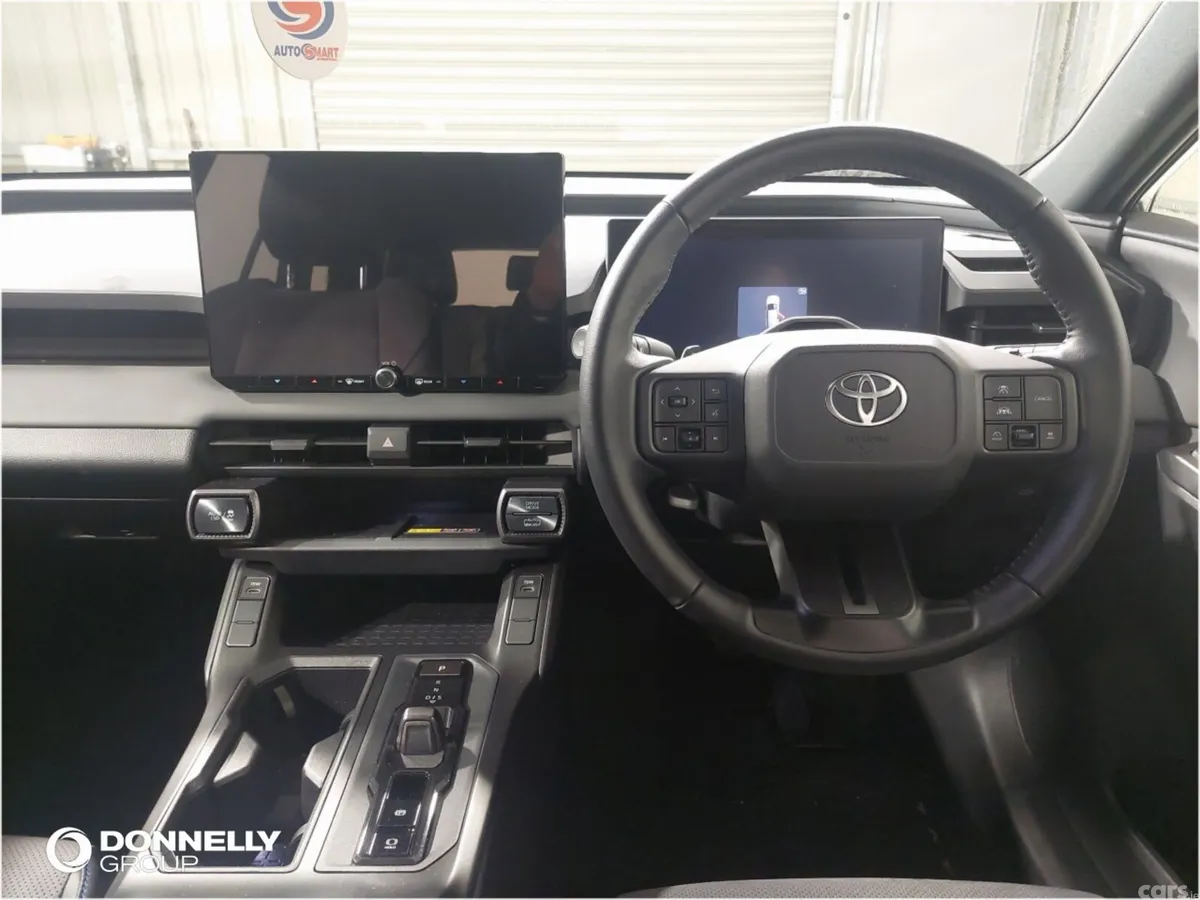 Toyota RAV4 SUV, Petrol Hybrid, 2026, Green