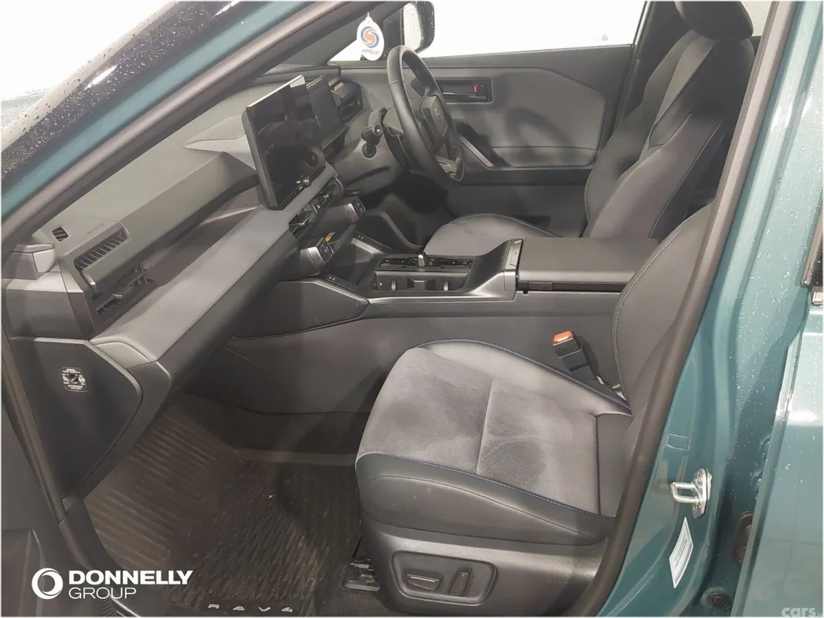 Toyota RAV4 SUV, Petrol Hybrid, 2026, Green