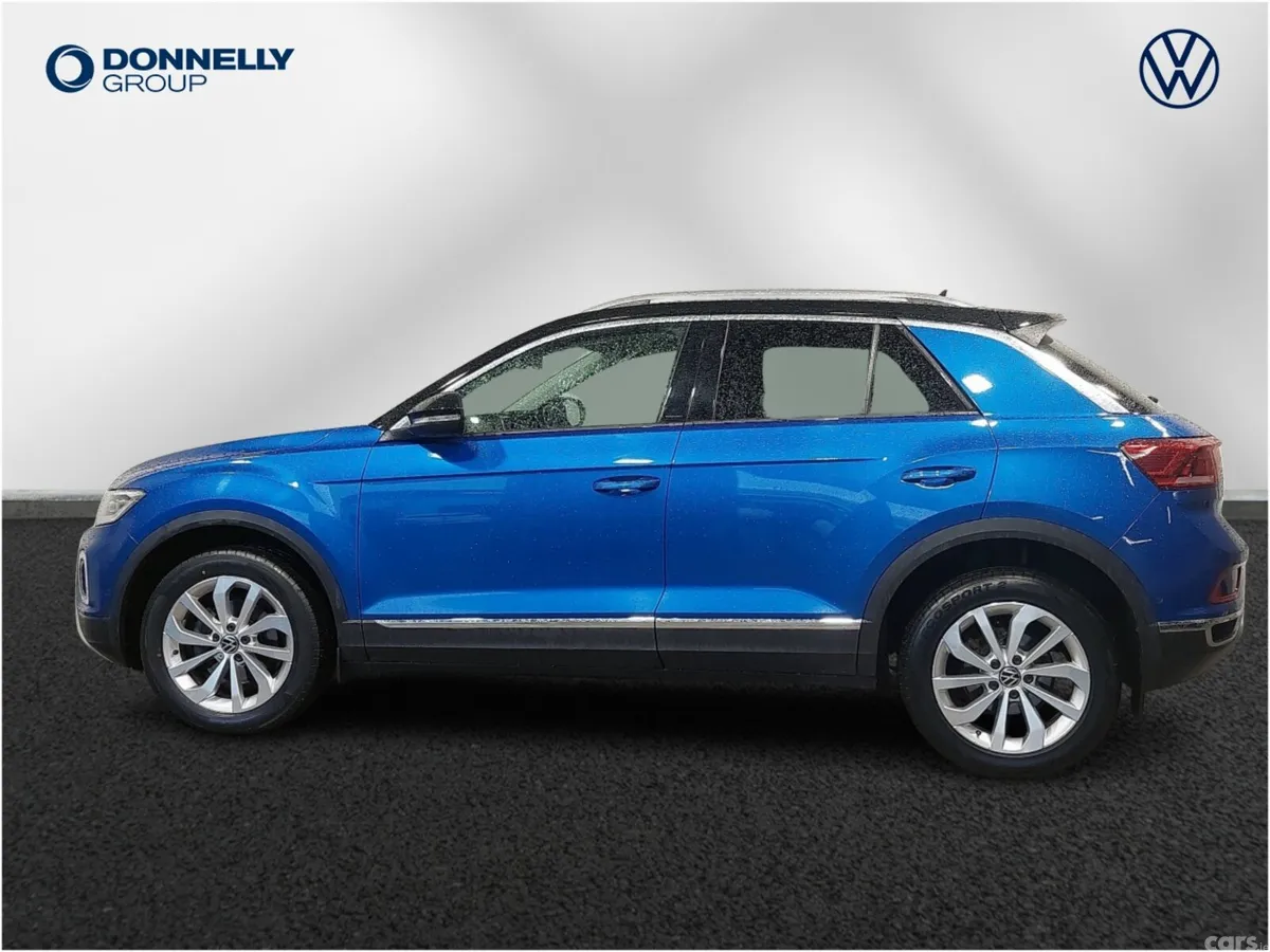 Volkswagen T-Roc Hatchback, Petrol, 2022, Blue