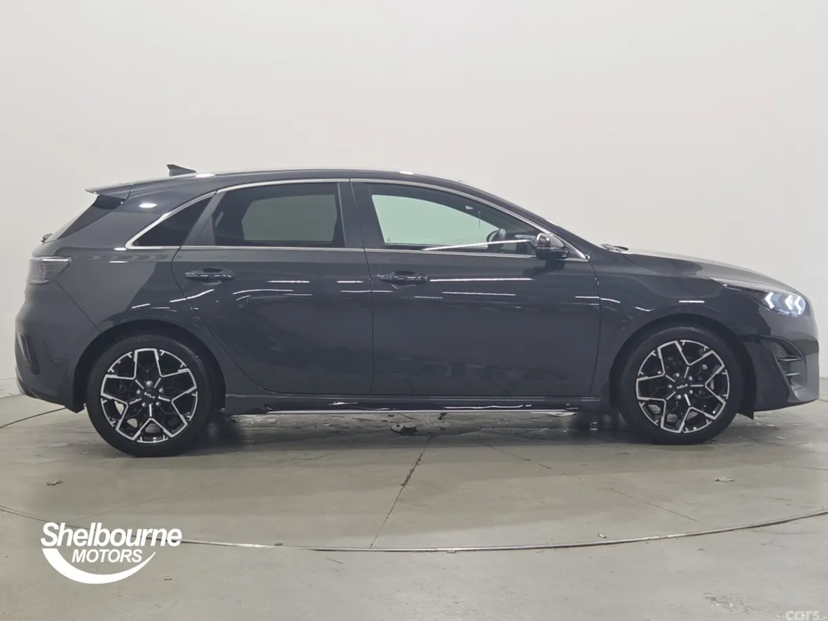 Kia Ceed Hatchback, Petrol, 2025, Grey