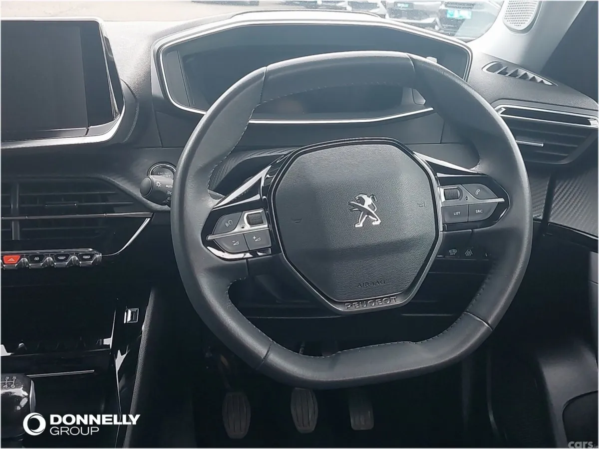 Peugeot 2008 Estate, Petrol, 2022, Black