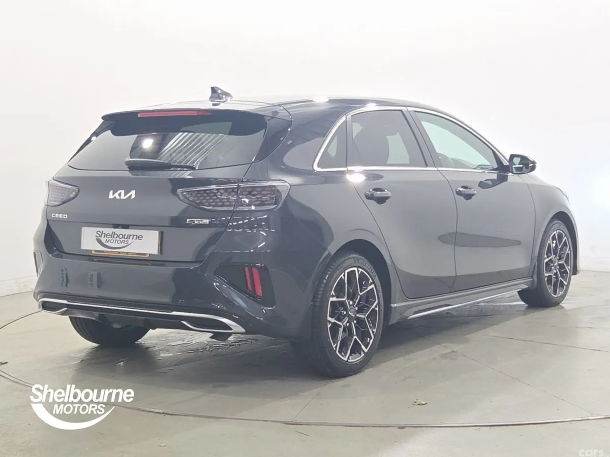 Kia Ceed Hatchback, Petrol, 2025, Grey