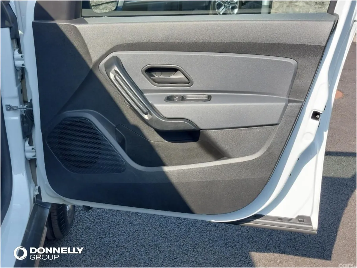Dacia Duster SUV, Petrol, 2018, White