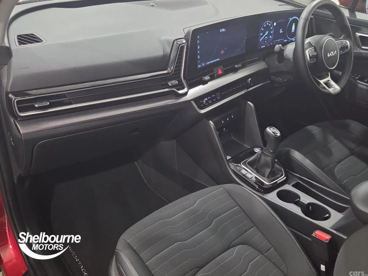 Kia Sportage SUV, Petrol, 2025, Red