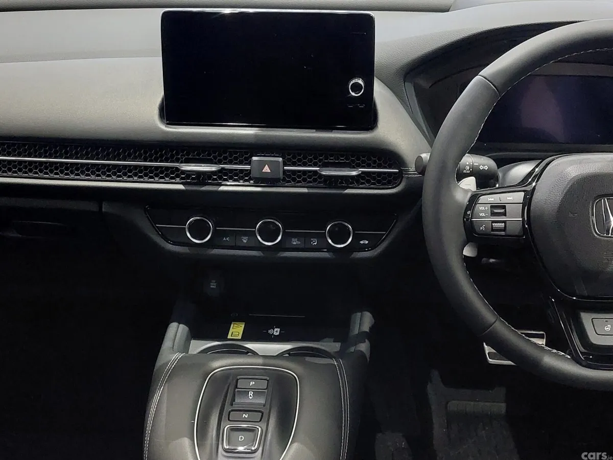 Honda ZR-V Estate, Petrol Hybrid, 2023, White