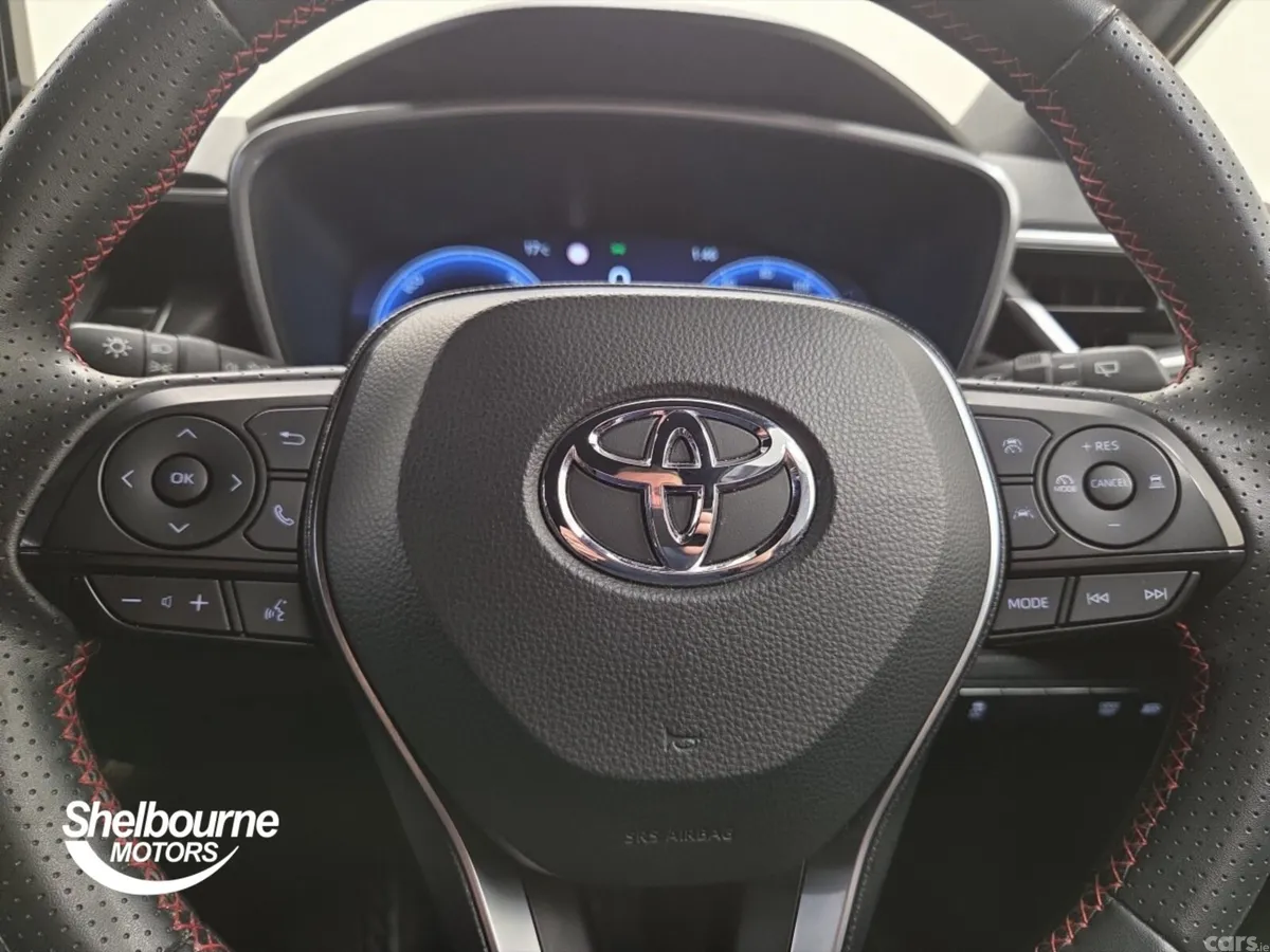 Toyota Corolla Hatchback, 2025, 