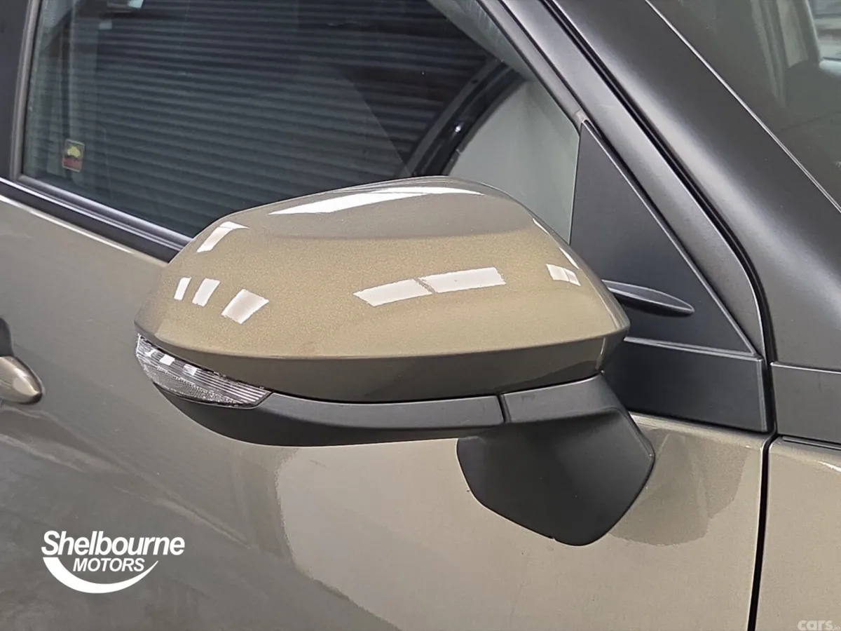 Toyota Yaris Cross Estate, Petrol Hybrid, 2024, Bronze