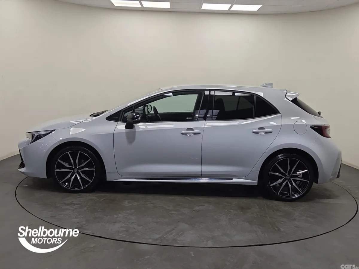 Toyota Corolla Hatchback, 2025, 