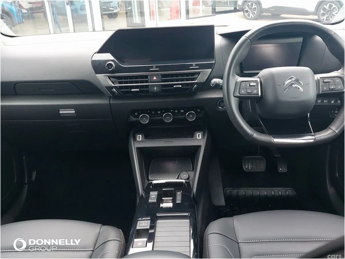 Citroen C4 Hatchback, Electric, 2022, Red